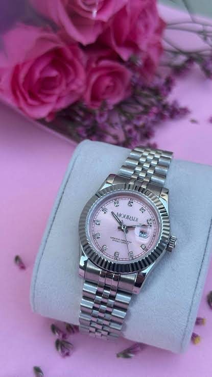 Montre à cadran rose et index sertis