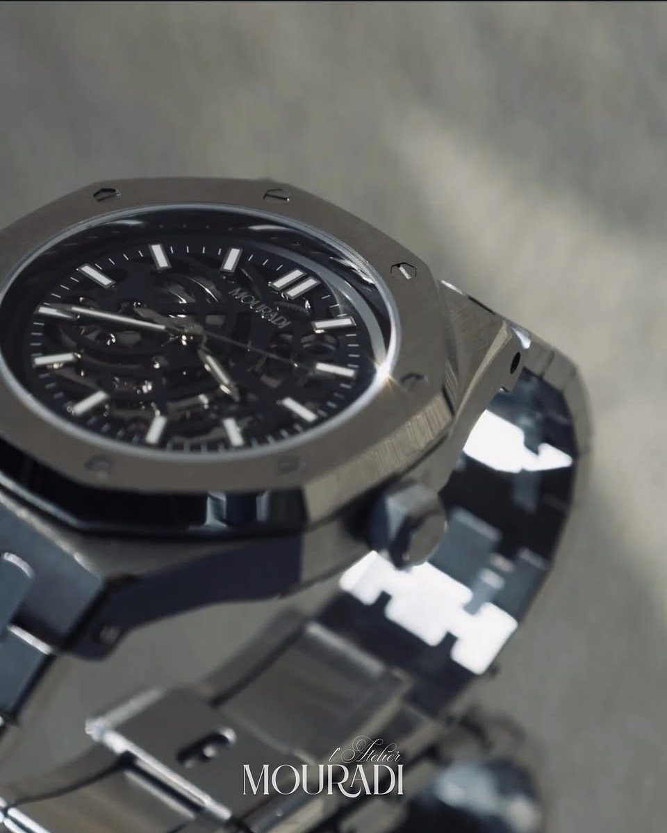 Montre squelette, boîtier octogonal acier